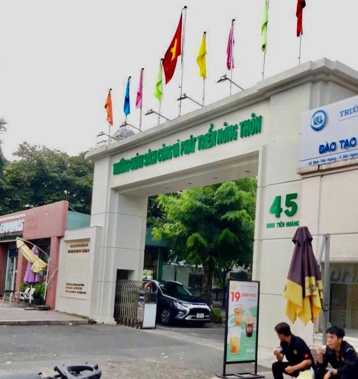 Truong Chinh Sach Cong Va Phat Trien Nong Thon Ho Chi Minh City Exterior photo